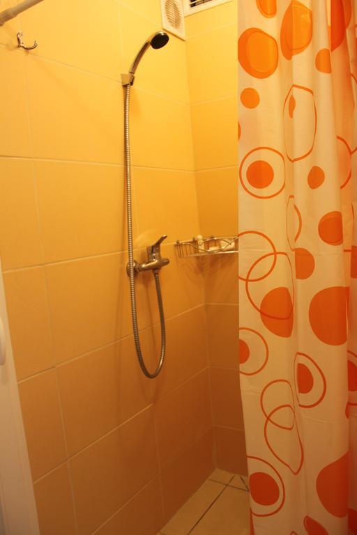 Westend Hostel Kiev Esterno foto
