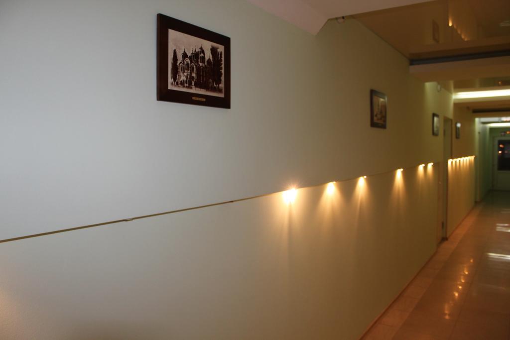 Westend Hostel Kiev Esterno foto