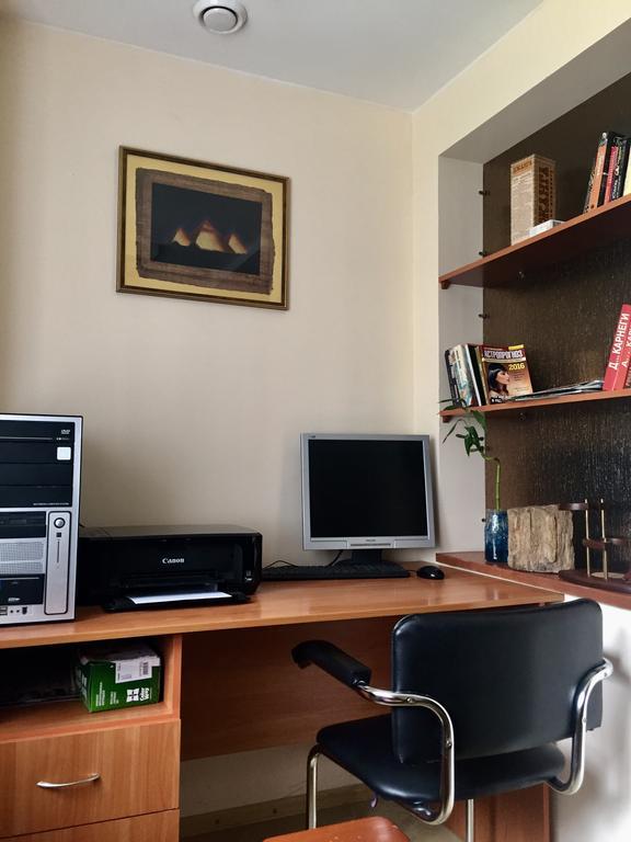 Westend Hostel Kiev Esterno foto