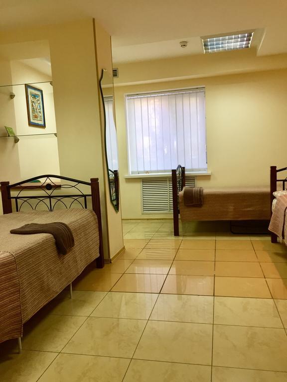 Westend Hostel Kiev Esterno foto